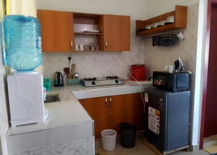 Shazz Cozy Homes